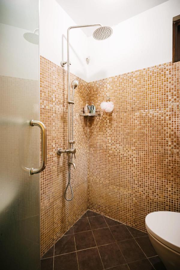 Entire French House With 4 Bedrooms In Hanoi Downtown Dış mekan fotoğraf